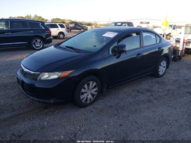 Продаж на аукціоні авто 2012 Honda Civic Lx, vin: 2HGFB2F52CH525744, номер лоту: 46216483