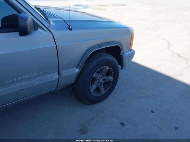 2001 Jeep Cherokee Sport მანქანა იყიდება აუქციონზე, vin: 1J4FT48S51L596554, აუქციონის ნომერი: 46216490