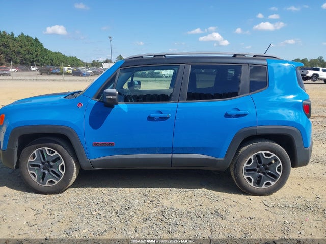 2015 Jeep Renegade Trailhawk მანქანა იყიდება აუქციონზე, vin: ZACCJBCT3FPB85014, აუქციონის ნომერი: 46216504