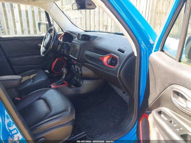 2015 Jeep Renegade Trailhawk მანქანა იყიდება აუქციონზე, vin: ZACCJBCT3FPB85014, აუქციონის ნომერი: 46216504