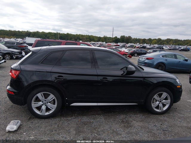 46216520 :رقم المزاد ، WA1ANAFY4J2011091 vin ، 2018 Audi Q5 2.0t Premium/2.0t Tech Premium مزاد بيع