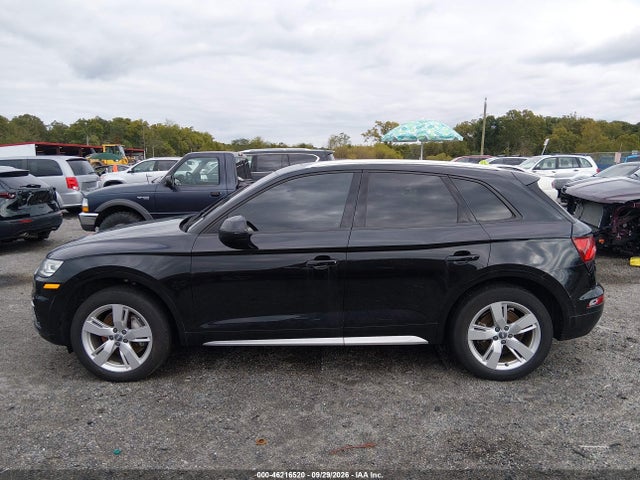 46216520 :رقم المزاد ، WA1ANAFY4J2011091 vin ، 2018 Audi Q5 2.0t Premium/2.0t Tech Premium مزاد بيع