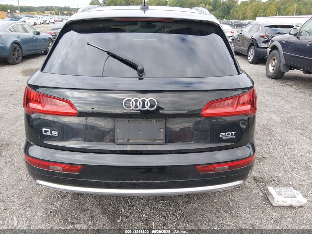 46216520 :رقم المزاد ، WA1ANAFY4J2011091 vin ، 2018 Audi Q5 2.0t Premium/2.0t Tech Premium مزاد بيع