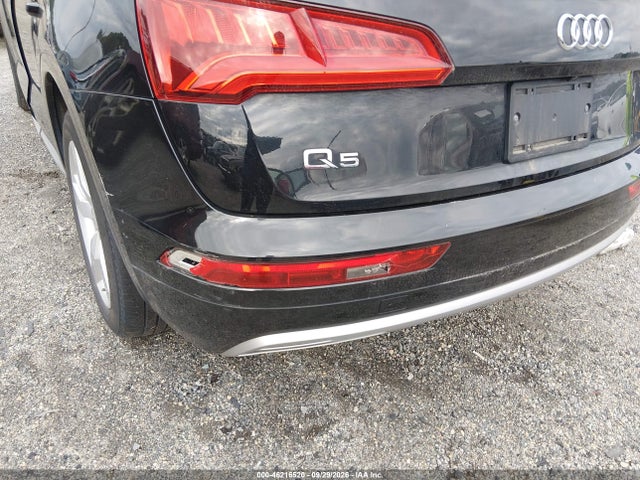 46216520 :رقم المزاد ، WA1ANAFY4J2011091 vin ، 2018 Audi Q5 2.0t Premium/2.0t Tech Premium مزاد بيع