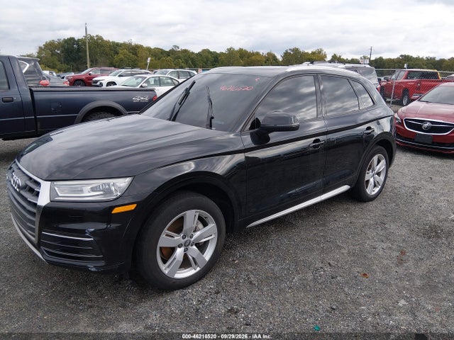 46216520 :رقم المزاد ، WA1ANAFY4J2011091 vin ، 2018 Audi Q5 2.0t Premium/2.0t Tech Premium مزاد بيع