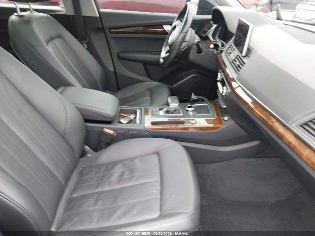 46216520 :رقم المزاد ، WA1ANAFY4J2011091 vin ، 2018 Audi Q5 2.0t Premium/2.0t Tech Premium مزاد بيع