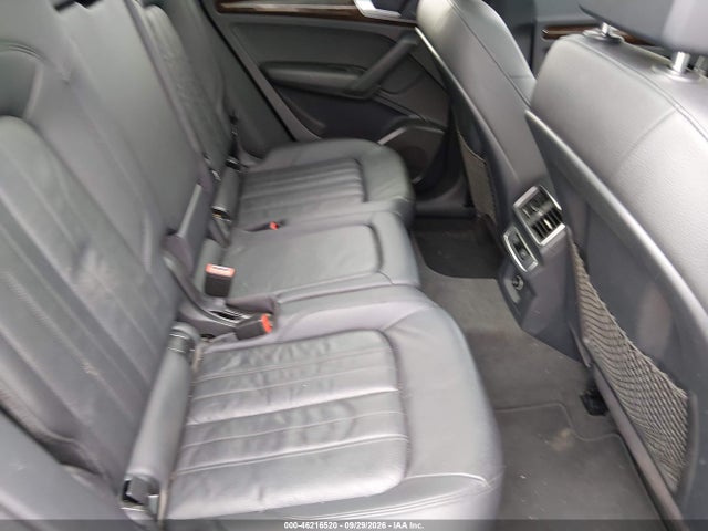 46216520 :رقم المزاد ، WA1ANAFY4J2011091 vin ، 2018 Audi Q5 2.0t Premium/2.0t Tech Premium مزاد بيع