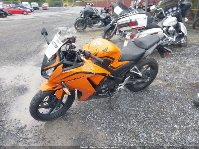Honda Cbr300 Ra 2016 MLHNC5156G5200380 Image 2