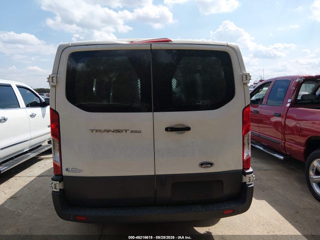 2018 Ford Transit-250 მანქანა იყიდება აუქციონზე, vin: 1FTYR1YM6JKA63230, აუქციონის ნომერი: 46216619
