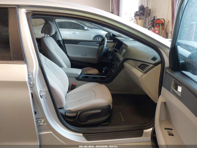 Hyundai SONATA SE 2017 5NPE24AF1HH539879 Image 5