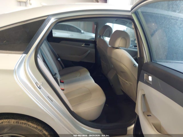 Hyundai SONATA SE 2017 5NPE24AF1HH539879 Image 8