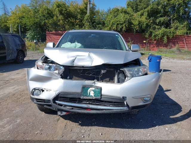 Продаж на аукціоні авто 2013 Toyota Highlander Base Plus V6, vin: 5TDBK3EH1DS238994, номер лоту: 46216642