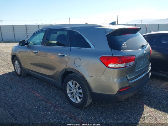 KIA Sorento 3.3l Lx 2016 5XYPG4A55GG175070 Image 3