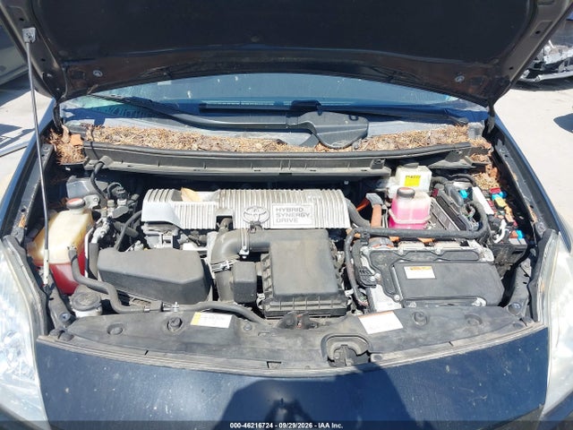 Toyota Prius Two 2015 JTDKN3DU3F0482769 Image 10