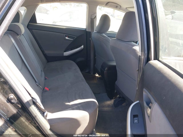 Toyota Prius Two 2015 JTDKN3DU3F0482769 Image 8