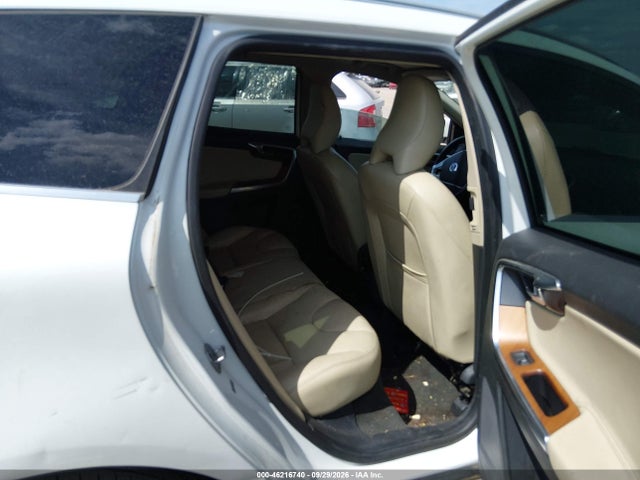 46216740 :رقم المزاد ، YV440MDU8H2038935 vin ، 2017 Volvo Xc60 T5 Inscription مزاد بيع