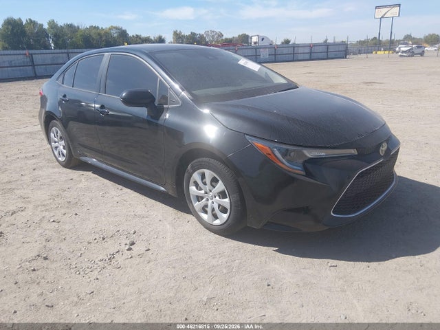 Продажа на аукционе авто 2021 Toyota Corolla Le, vin: JTDEPMAE2MJ176440, номер лота: 46216815