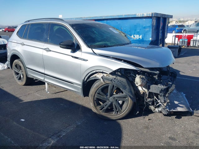 Продаж на аукціоні авто 2023 Volkswagen Tiguan 2.0t Se R-line Black, vin: 3VVCB7AX0PM059313, номер лоту: 46216856