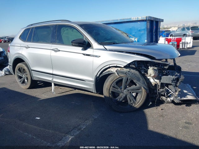 2023 Volkswagen Tiguan 2.0t Se R-line Black მანქანა იყიდება აუქციონზე, vin: 3VVCB7AX0PM059313, აუქციონის ნომერი: 46216856