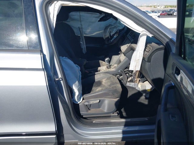 2023 Volkswagen Tiguan 2.0t Se R-line Black მანქანა იყიდება აუქციონზე, vin: 3VVCB7AX0PM059313, აუქციონის ნომერი: 46216856