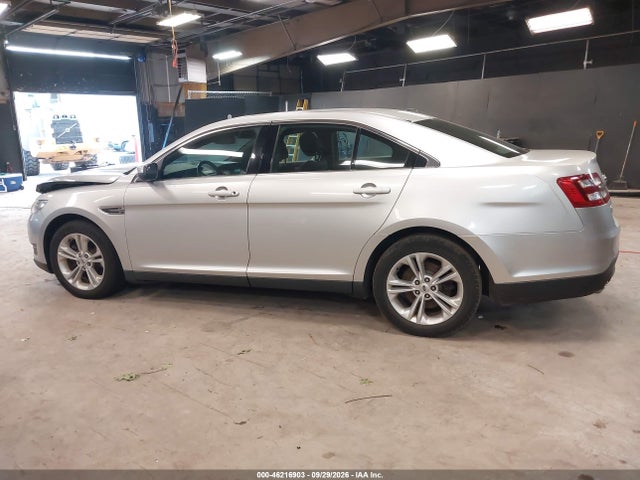 2016 Ford Taurus Sel მანქანა იყიდება აუქციონზე, vin: 1FAHP2E86GG157211, აუქციონის ნომერი: 46216903
