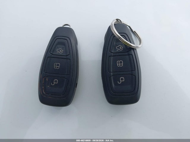 Продажа на аукционе авто 2015 Ford C-max Hybrid Sel, vin: 1FADP5BU7FL120353, номер лота: 46216909