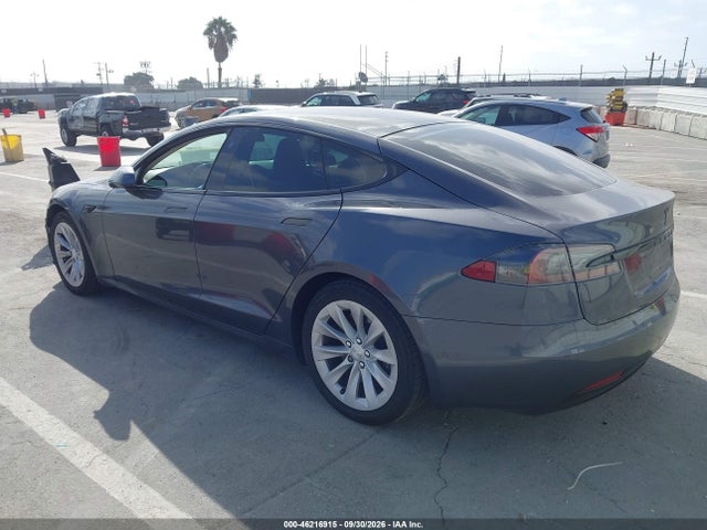 46216915 :رقم المزاد ، 5YJSA1E29JF246229 vin ، 2018 Tesla Modelo S 100d/75d/p100d مزاد بيع