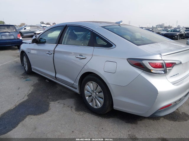 KMHE24L17GA010987 Hyundai Sonata Hybrid Se