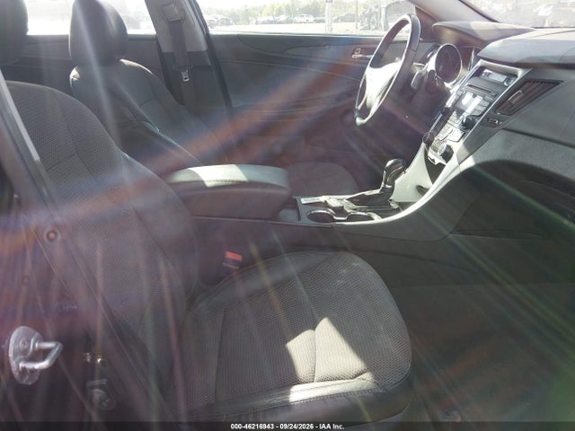 46216943 :رقم المزاد ، 5NPEC4AB6CH429204 vin ، 2012 Hyundai Sonata Se 2.0t مزاد بيع