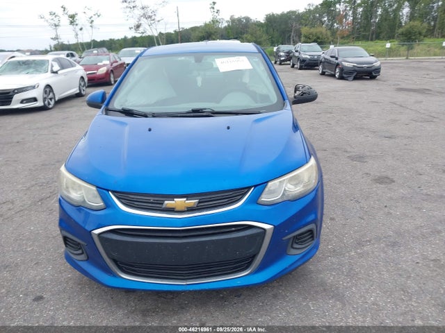 46216961 :رقم المزاد ، 1G1JB5SH0H4126483 vin ، 2017 Chevrolet Sonic Ls Auto مزاد بيع