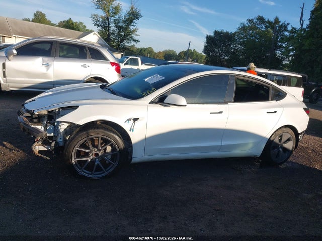 Продаж на аукціоні авто 2021 Tesla Model 3 Standard Range Plus Rear-wheel Drive, vin: 5YJ3E1EA6MF976863, номер лоту: 46216976