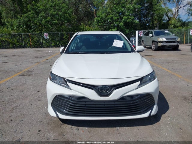 Продаж на аукціоні авто 2020 Toyota Camry Le, vin: 4T1C11AK4LU907049, номер лоту: 46216989