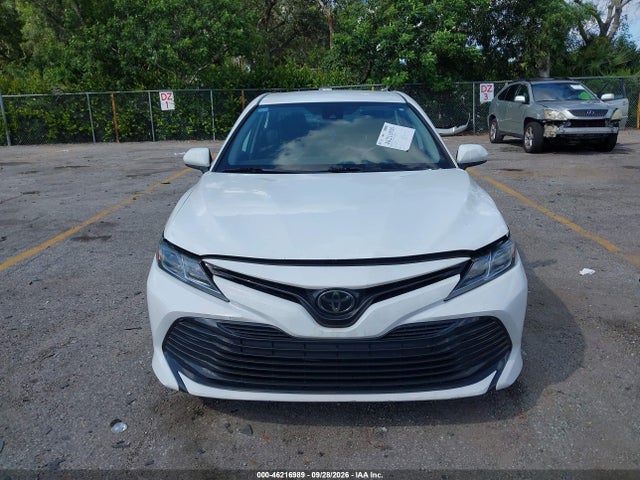 Продаж на аукціоні авто 2020 Toyota Camry Le, vin: 4T1C11AK4LU907049, номер лоту: 46216989