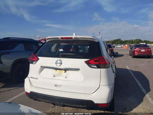 46217007 :رقم المزاد ، JN8AT2MT0HW137254 vin ، 2017 Nissan Rogue S مزاد بيع