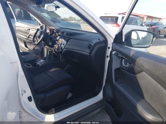 46217007 :رقم المزاد ، JN8AT2MT0HW137254 vin ، 2017 Nissan Rogue S مزاد بيع