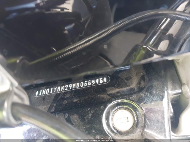 Harley-Davidson FLHCS 2021 1HD1YBK29MB066546 Image 10