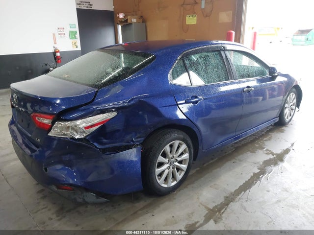 2018 Toyota Camry Le მანქანა იყიდება აუქციონზე, vin: 4T1B11HK2JU563218, აუქციონის ნომერი: 46217110
