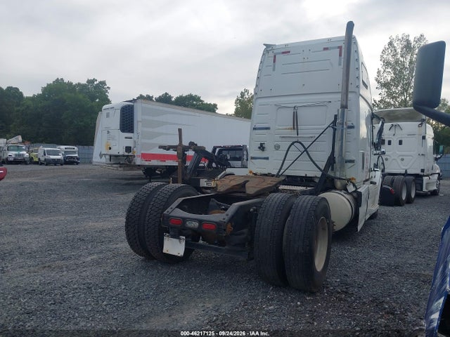 46217125 :رقم المزاد ، 4V4NC9EH3EN152143 vin ، 2014 Volvo Vn Vnl مزاد بيع