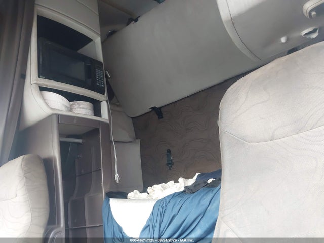 46217125 :رقم المزاد ، 4V4NC9EH3EN152143 vin ، 2014 Volvo Vn Vnl مزاد بيع