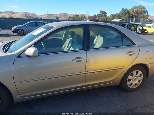 Auction sale of the 2002 Toyota Camry Le, vin: JTDBE32K020080834, lot number: 46217132