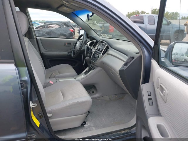 2004 Toyota Highlander მანქანა იყიდება აუქციონზე, vin: JTEGD21A540076613, აუქციონის ნომერი: 46217164