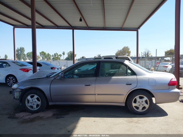 Aukcja sprzedaży 2000 Honda Accord 2.3 Ex, vin: 1HGCG5659YA026578, numer aukcji: 46217193