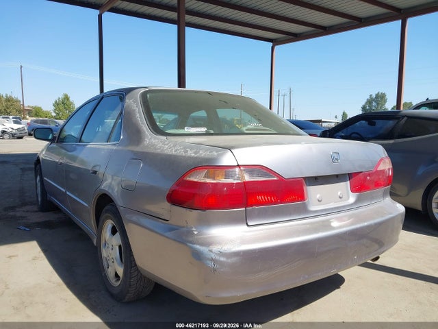 Aukcja sprzedaży 2000 Honda Accord 2.3 Ex, vin: 1HGCG5659YA026578, numer aukcji: 46217193