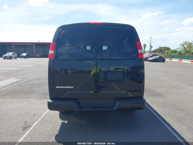 Chevrolet Express 3500 Ls 2018 1GAZGNFG2J1299631 Image 16