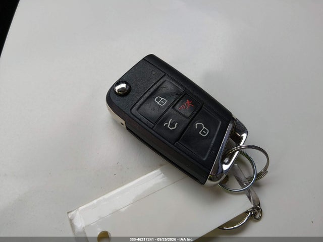 Продаж на аукціоні авто 2018 Volkswagen Tiguan 2.0t Se/2.0t Sel, vin: 3VV2B7AX5JM053557, номер лоту: 46217241