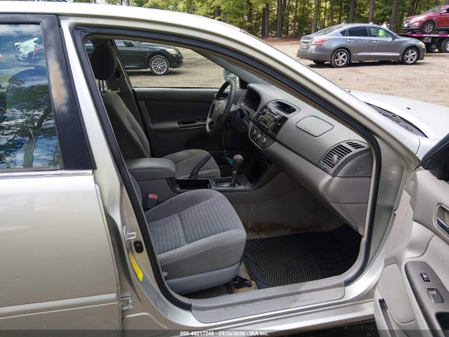 46217248 :رقم المزاد ، 4T1BE30K45U973388 vin ، 2005 Toyota Camry Le مزاد بيع