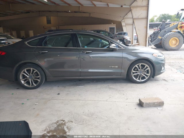 Продаж на аукціоні авто 2019 Ford Fusion Hybrid Titanium, vin: 3FA6P0RU1KR140417, номер лоту: 46217262