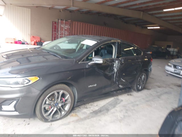 Продаж на аукціоні авто 2019 Ford Fusion Hybrid Titanium, vin: 3FA6P0RU1KR140417, номер лоту: 46217262