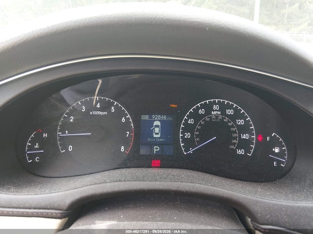 2012 Hyundai Genesis 3.8 მანქანა იყიდება აუქციონზე, vin: KMHGC4DD5CU153881, აუქციონის ნომერი: 46217291
