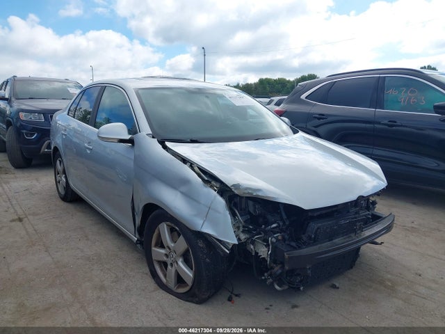 46217304 :رقم المزاد ، 3VWRM71K28M185565 vin ، 2008 Volkswagen Jetta Se/sel مزاد بيع